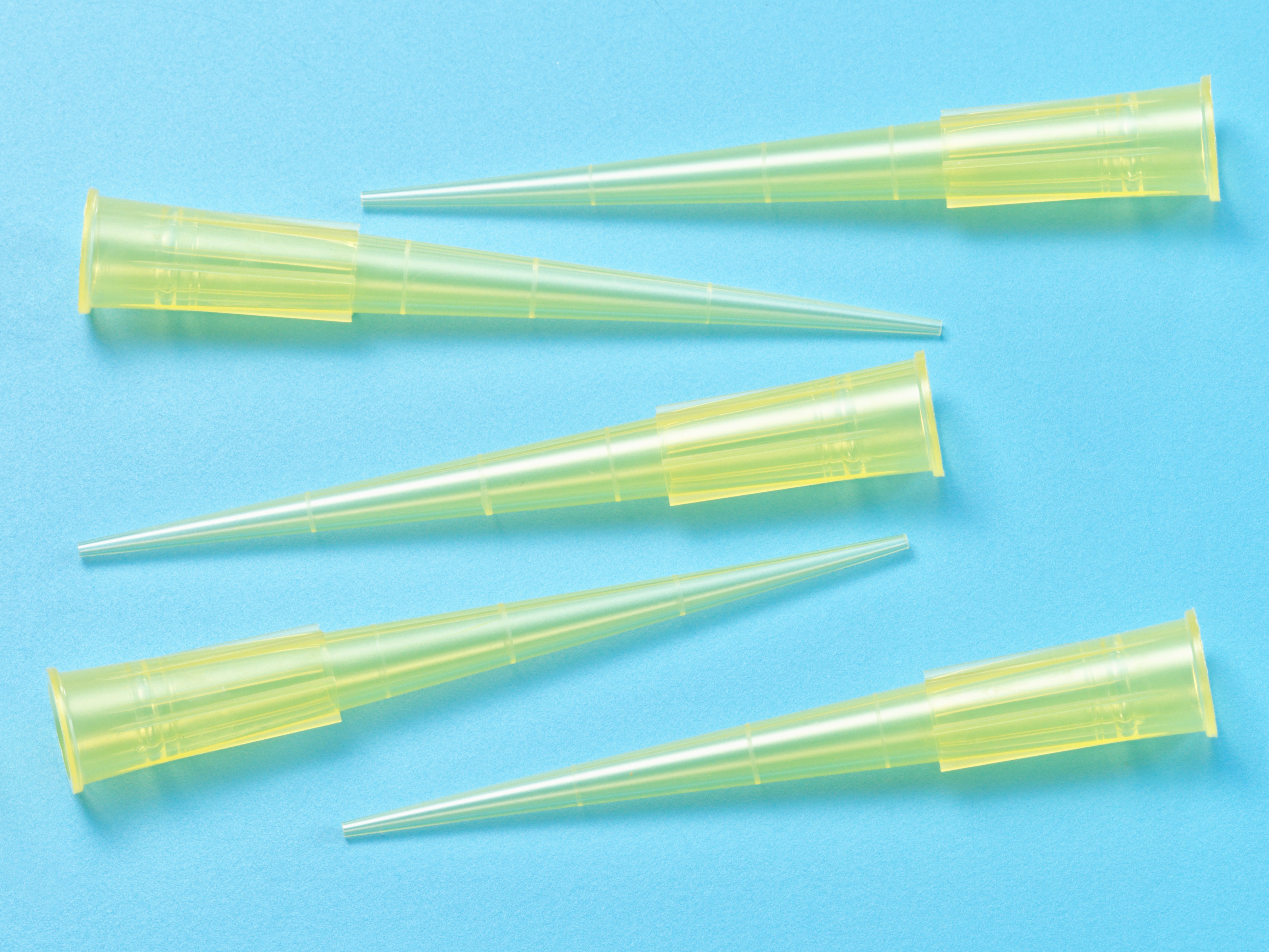 Наконечники для дозаторов без фильтра, объём 10-200 мкл., 1000 штук в упаковке